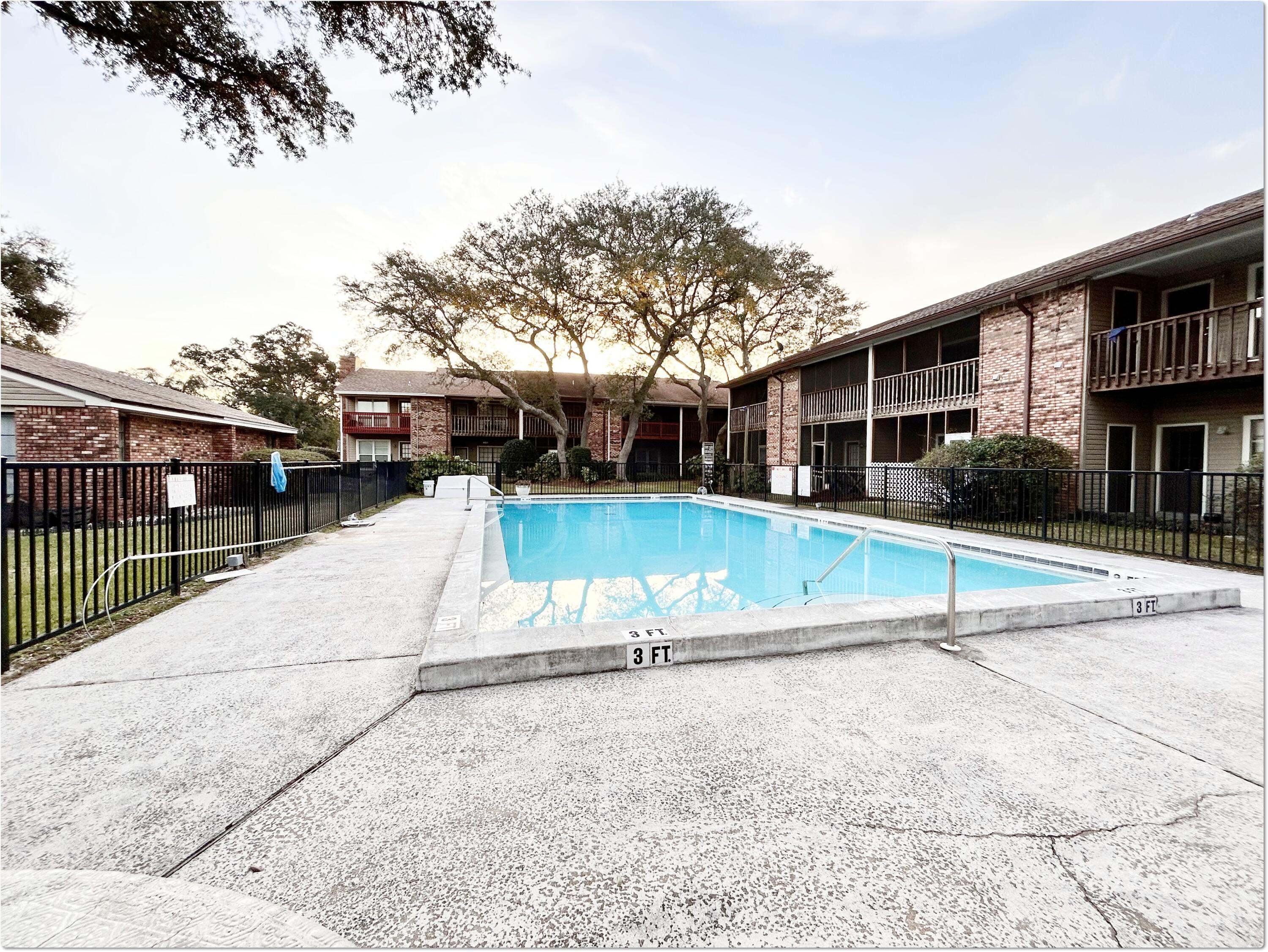 GARDEN VILLAS PH 1 - Residential