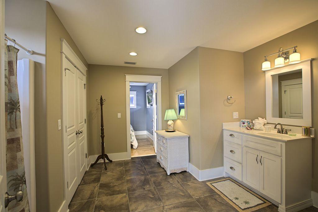 VILLAGE OF SUGAR BEACH - Residential