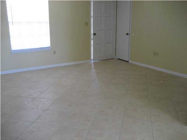 VICTORIA GARDENS - Residential Lease