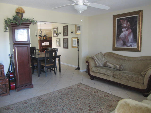 VICTORIA GARDENS - Residential Lease