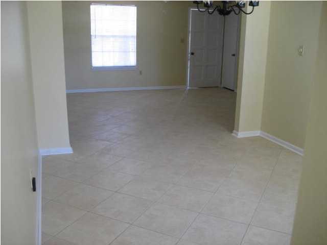 VICTORIA GARDENS - Residential Lease