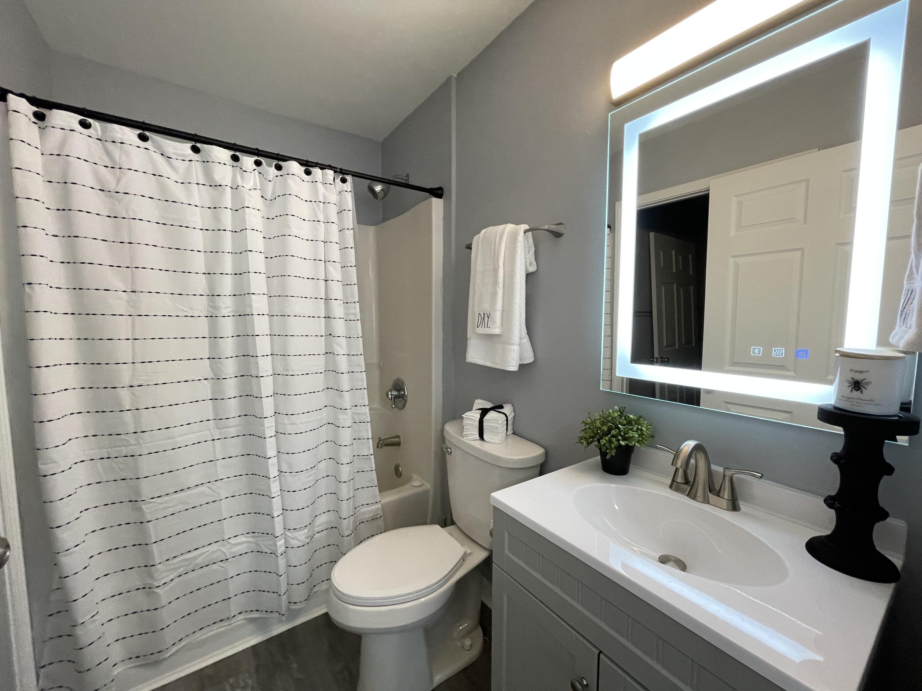 EAGLE WAY THE PINES S/D - Residential