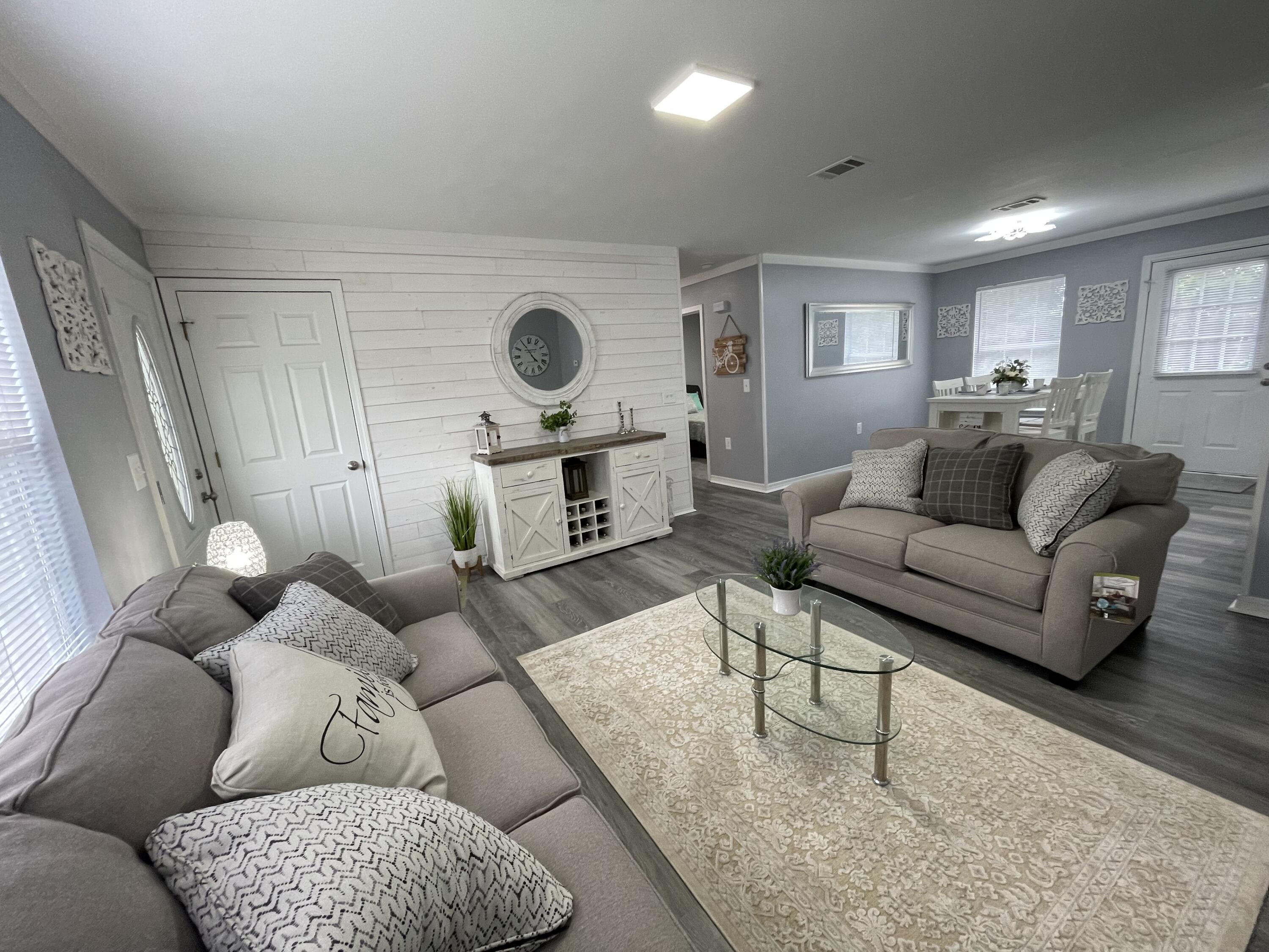 EAGLE WAY THE PINES S/D - Residential