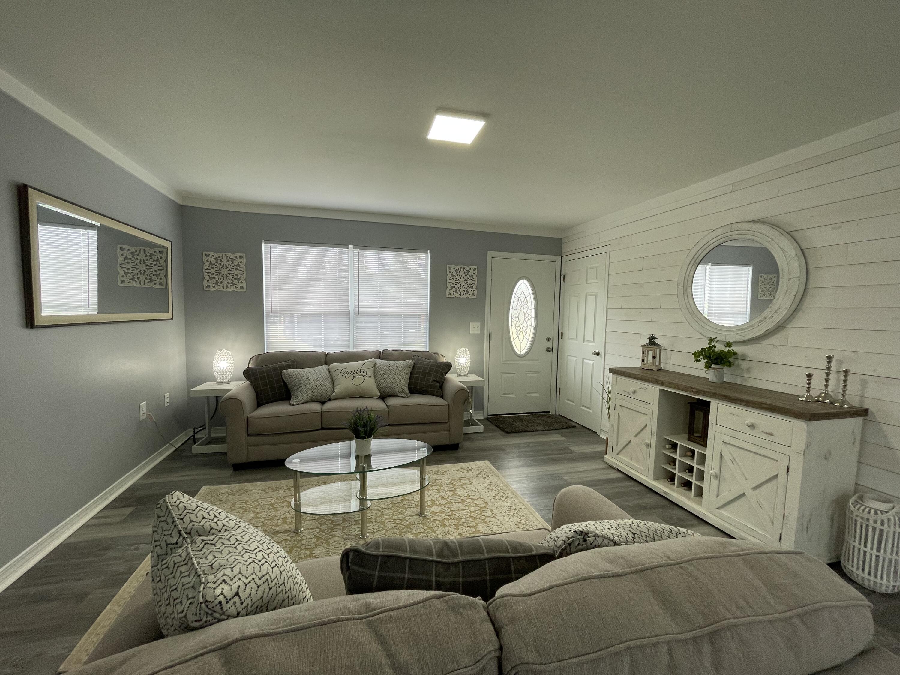 EAGLE WAY THE PINES S/D - Residential