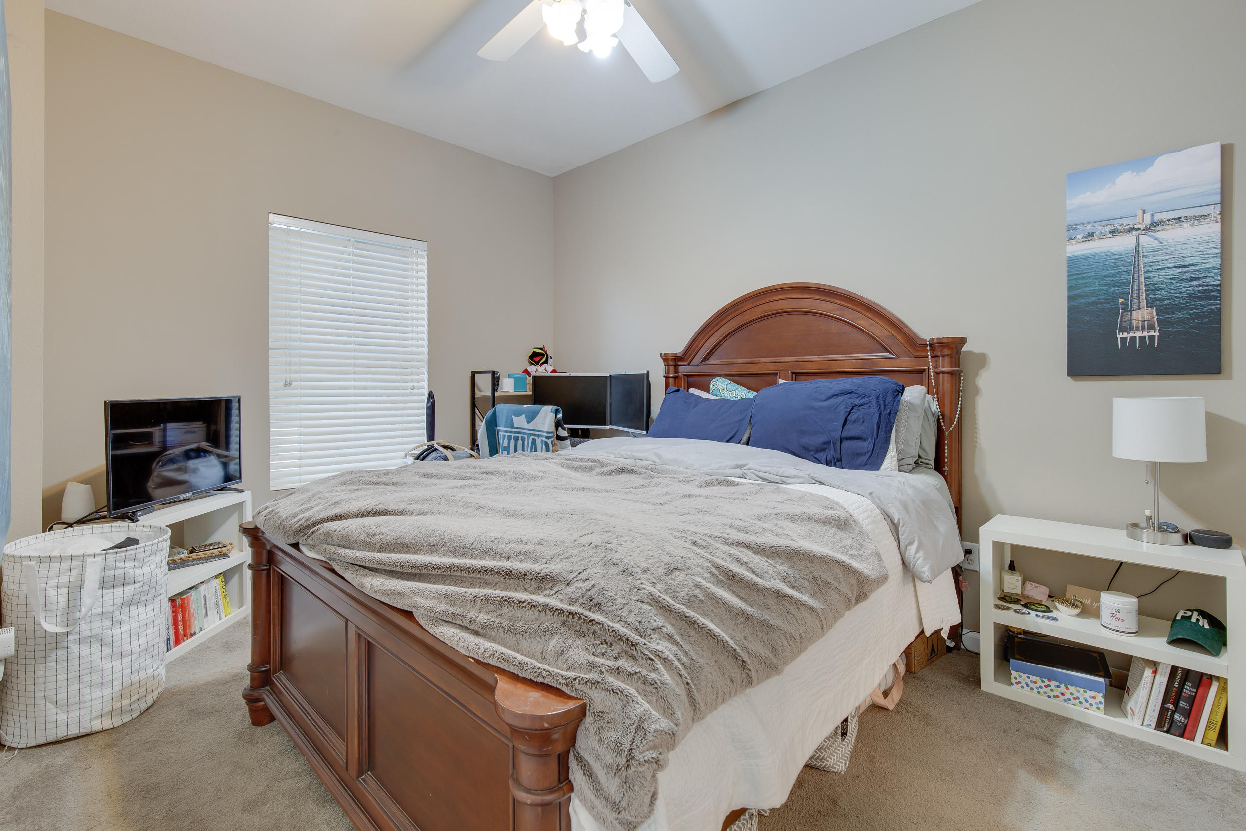 BARATARIA CONDO - Residential