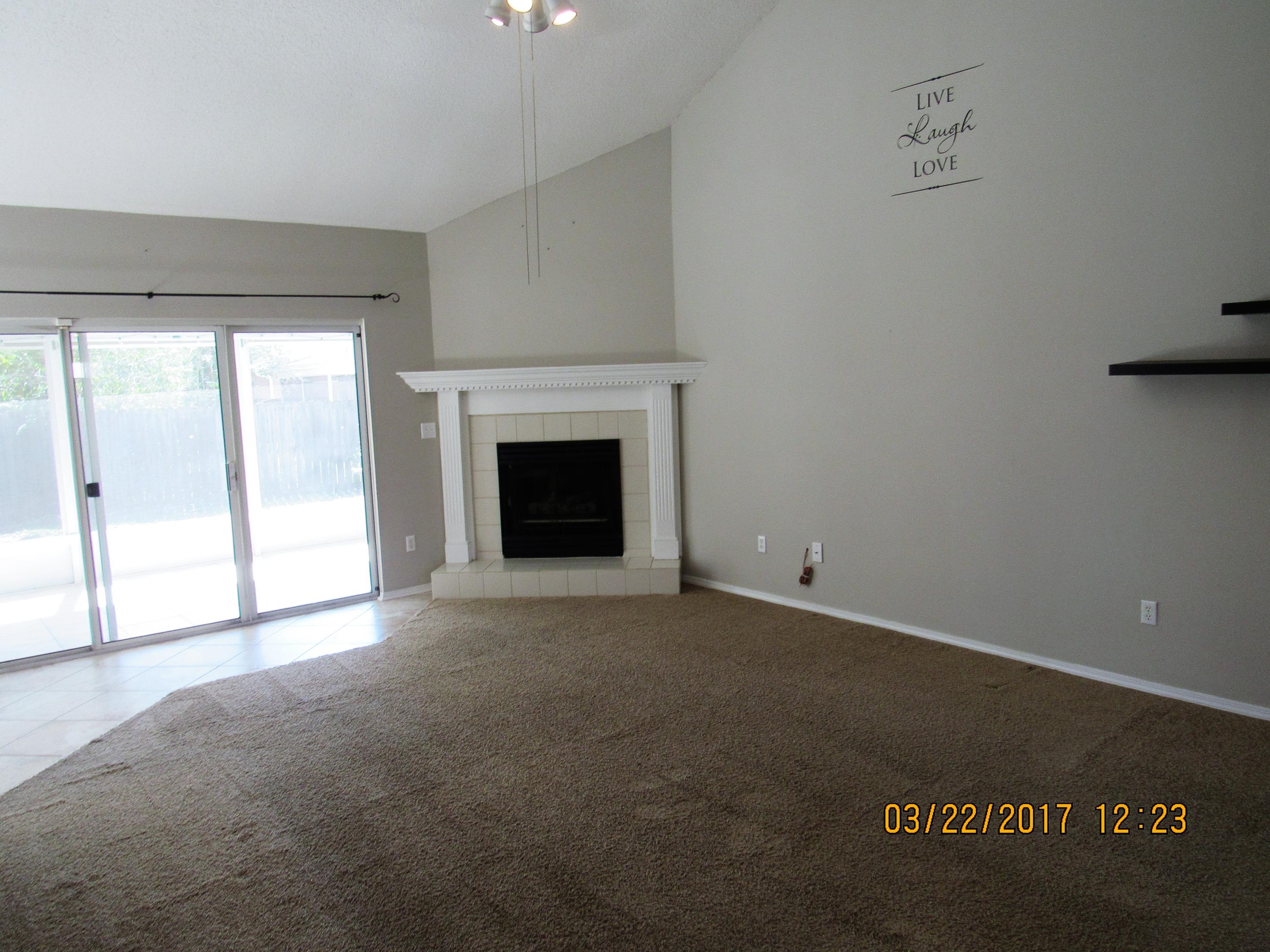 PARKWOOD SQUARE PH 1 - Residential Lease