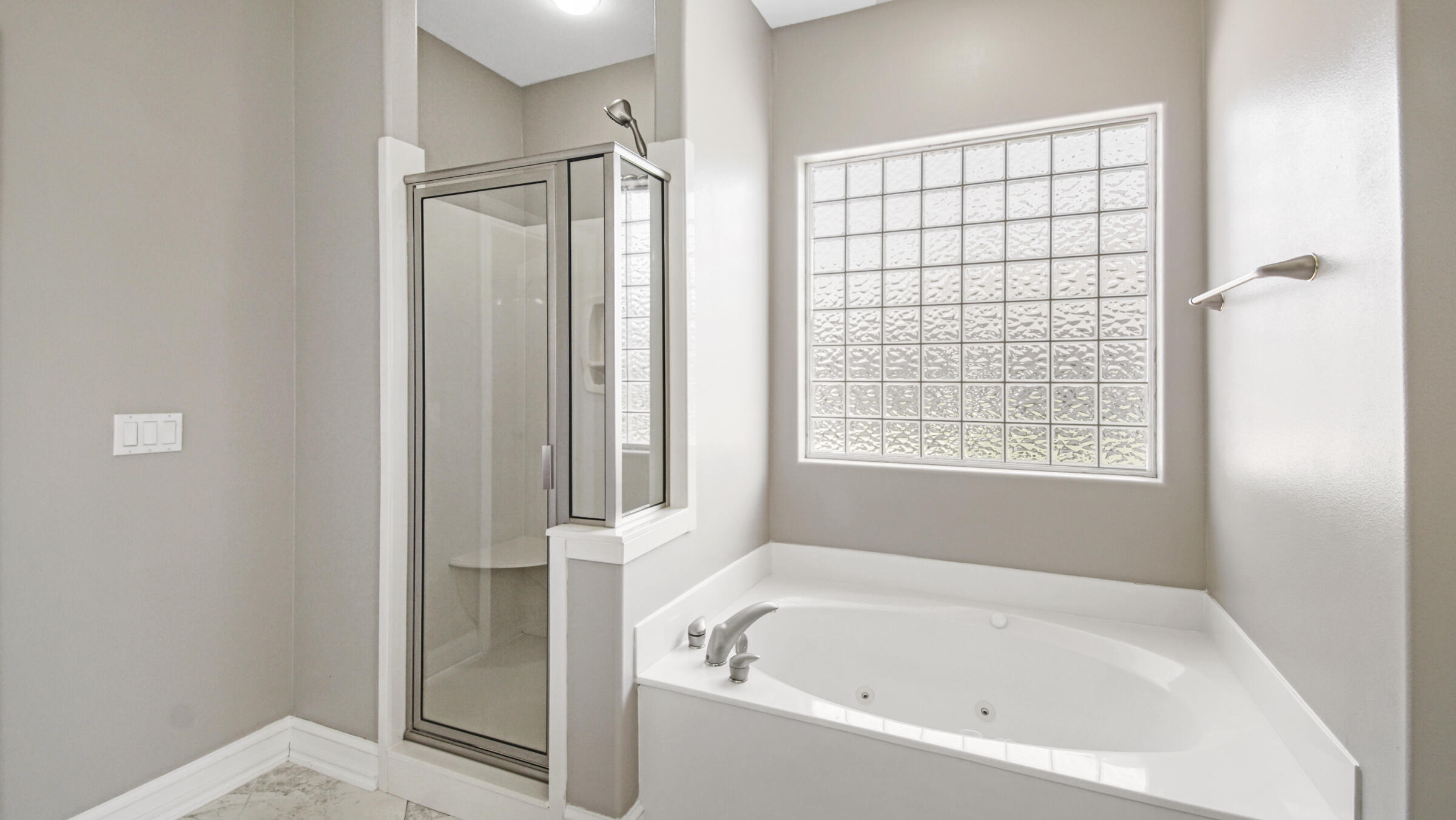 WINDSWEPT ESTATES - Residential