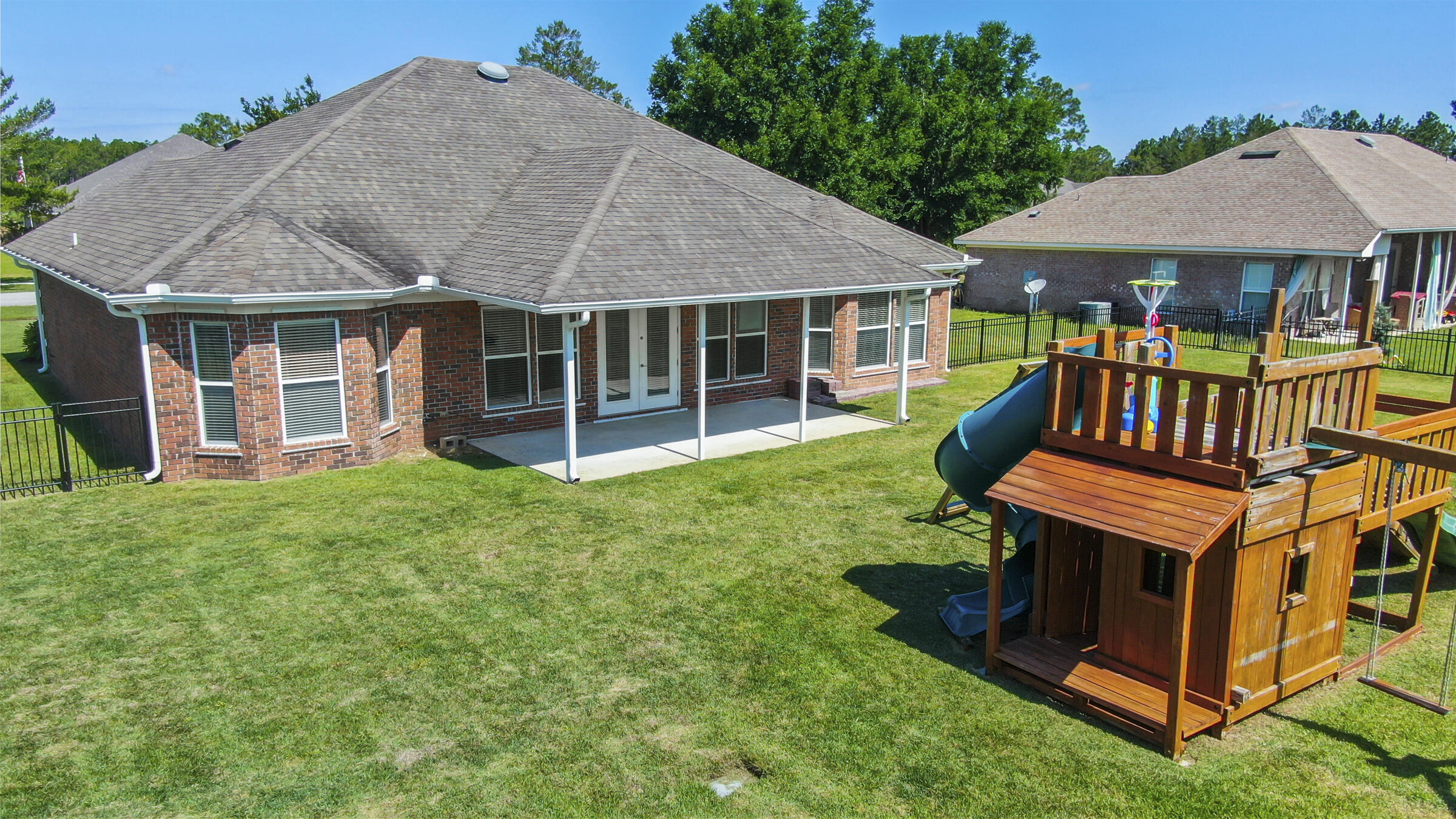 WINDSWEPT ESTATES - Residential