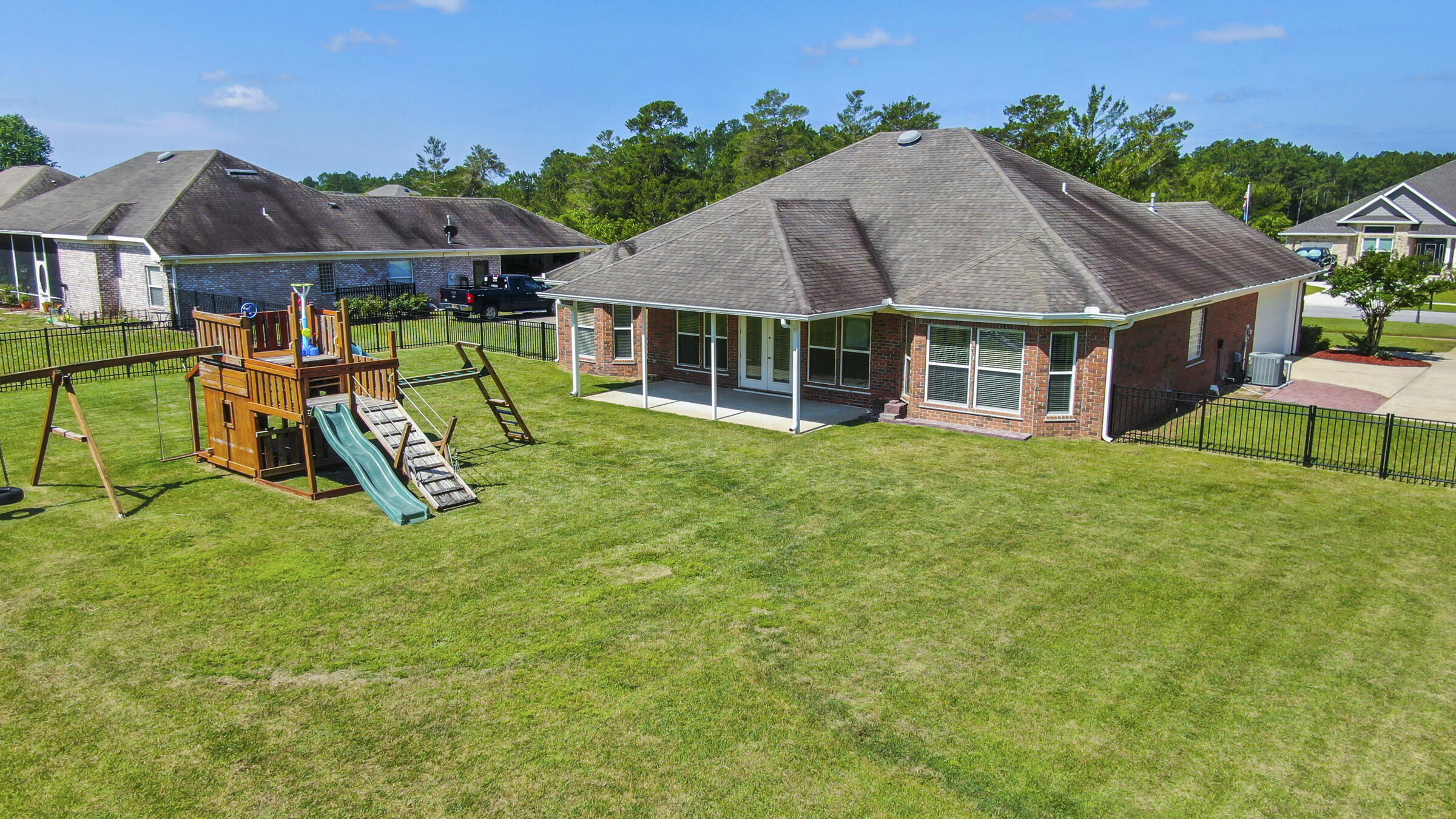 WINDSWEPT ESTATES - Residential