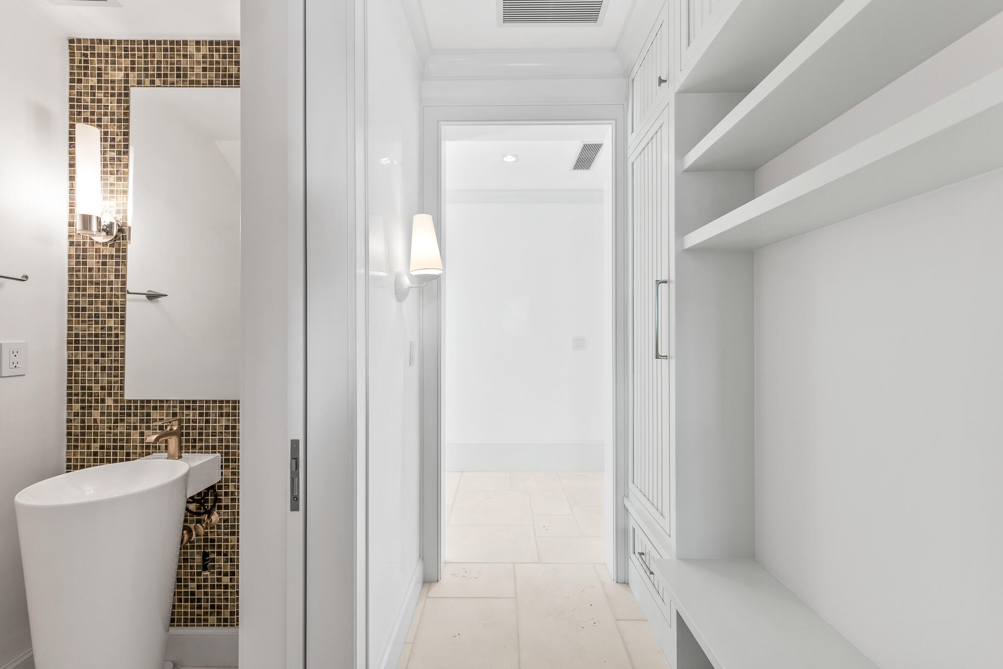 ALYS BEACH - Residential