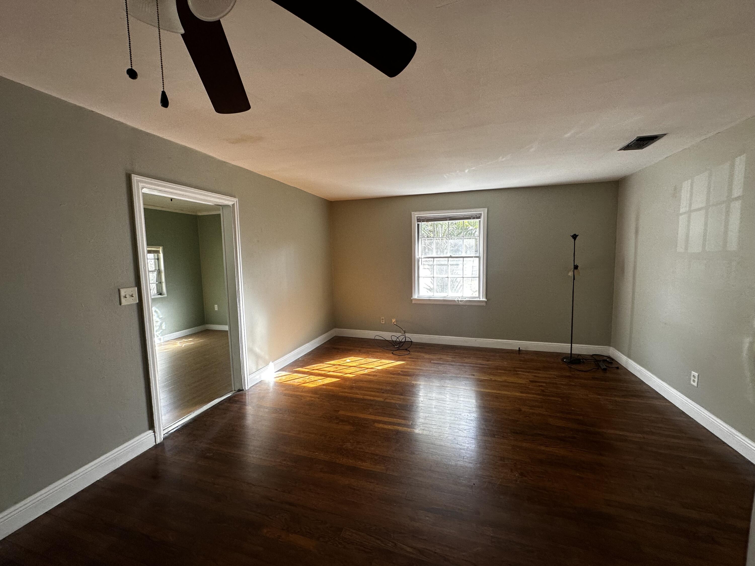 VALPARISO PLAT #15 - Residential