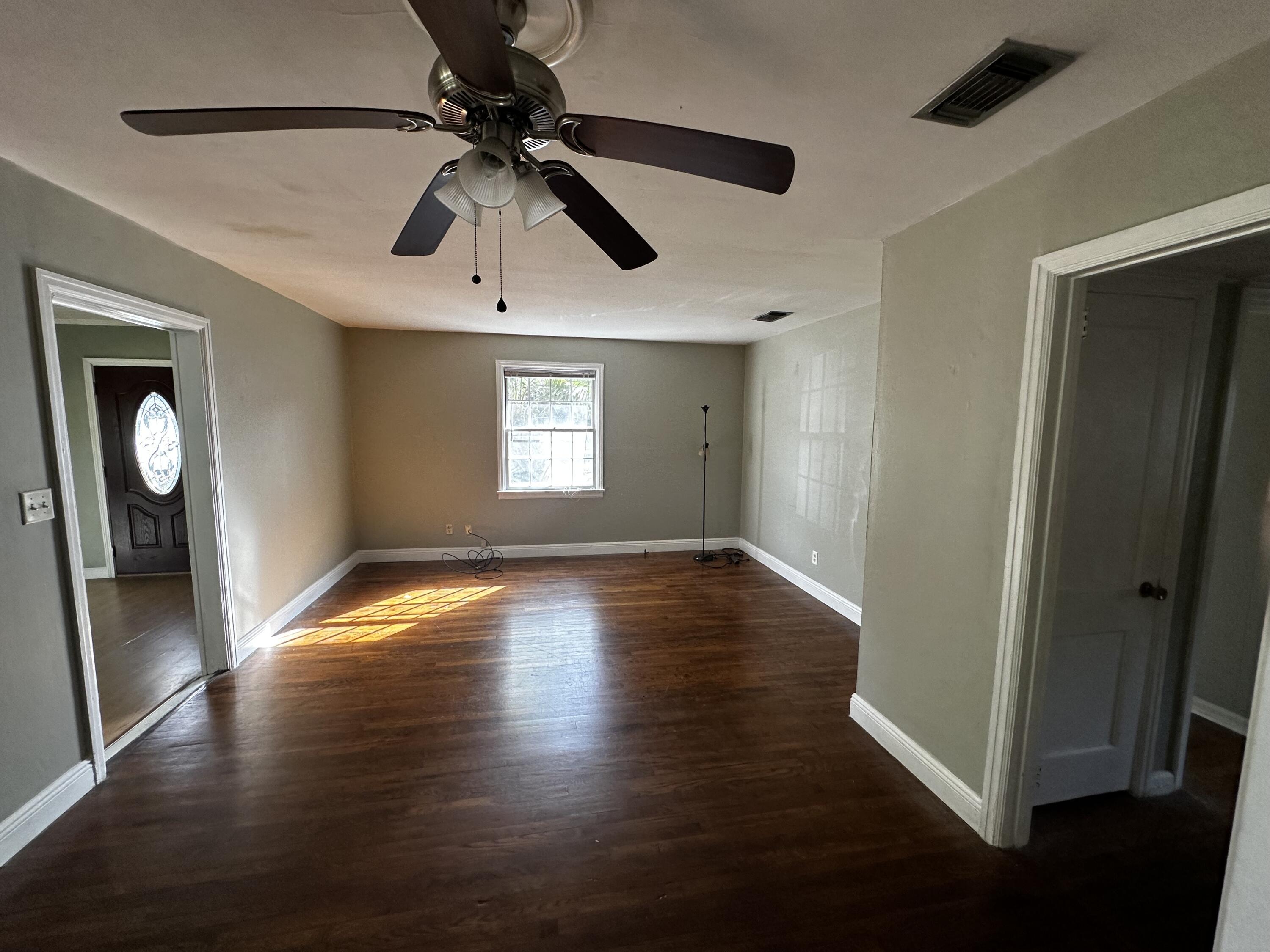 VALPARISO PLAT #15 - Residential