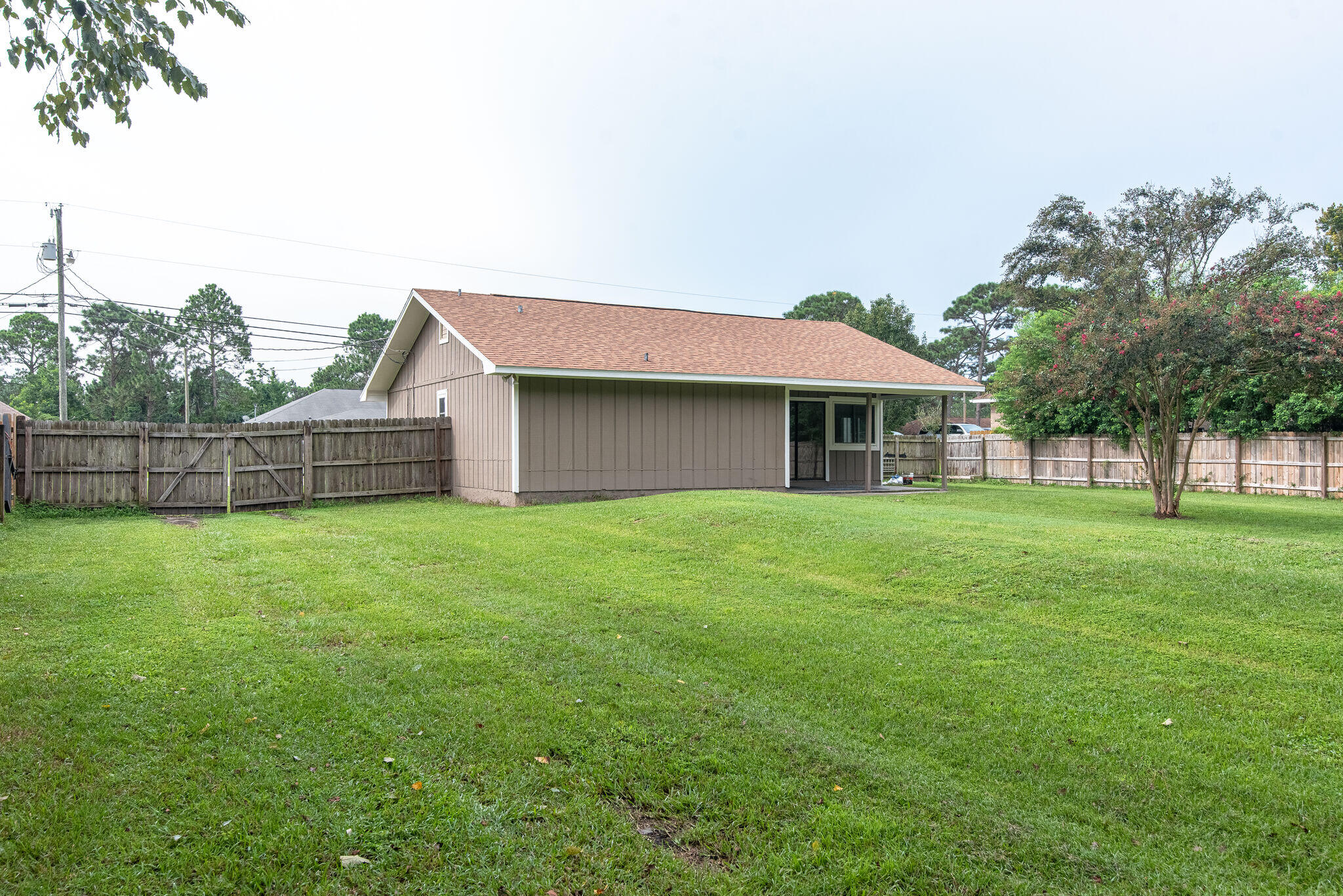 HOLLEY BY THE SEA - Residential