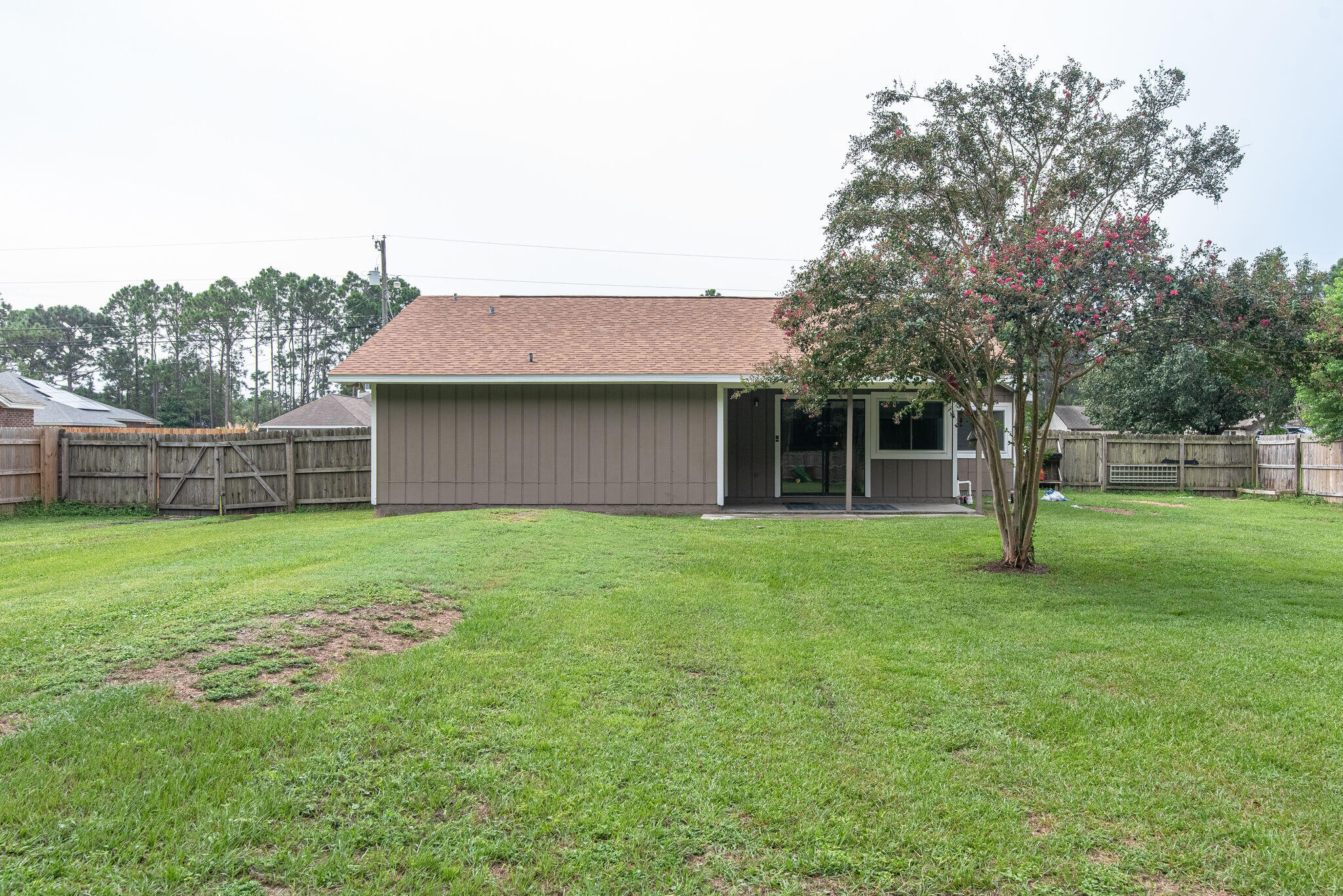 HOLLEY BY THE SEA - Residential