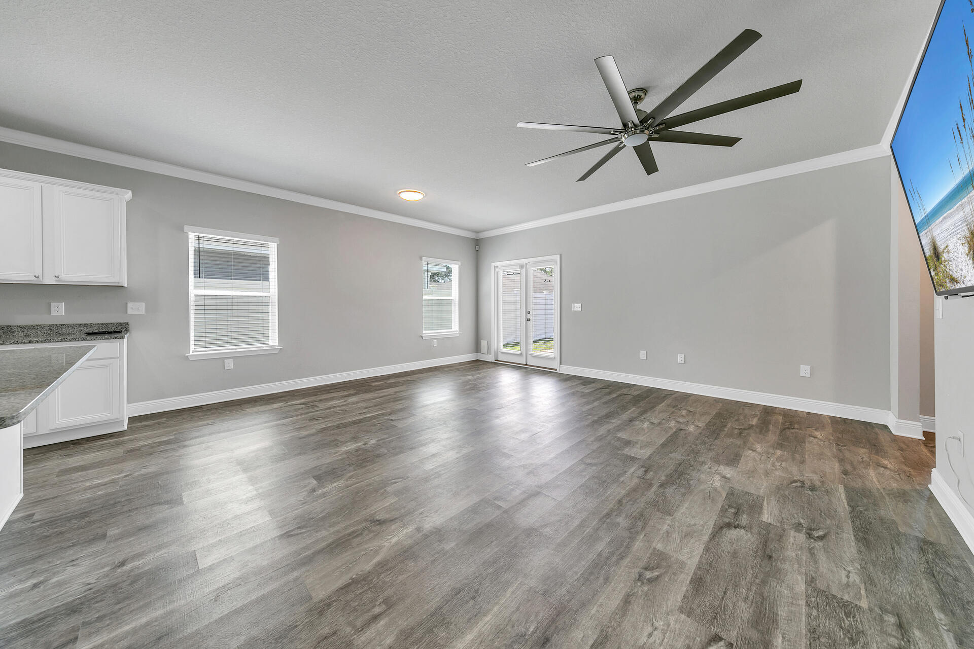 STONEGATE - Residential