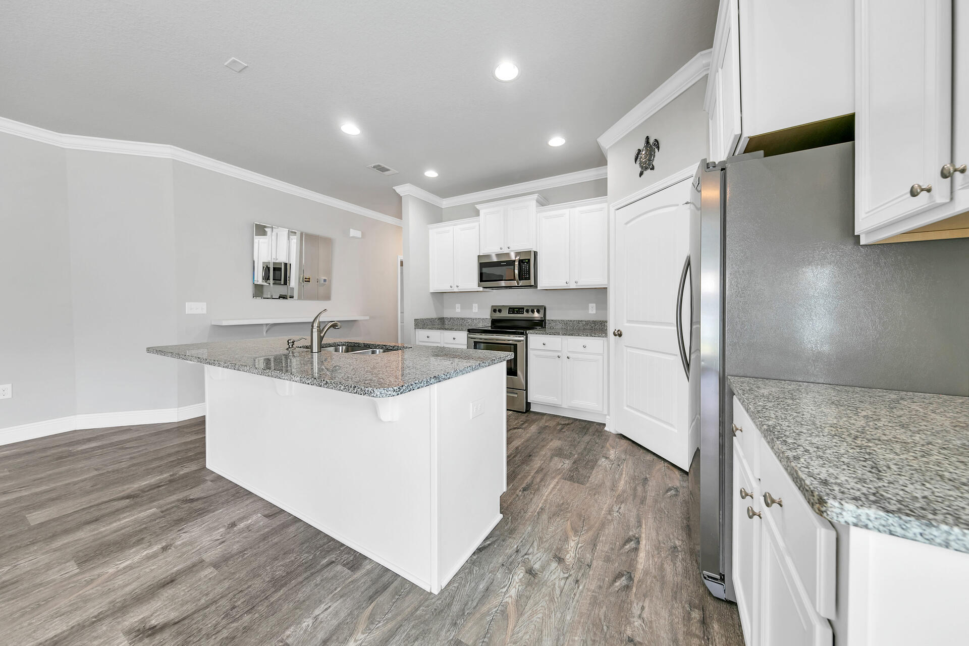 STONEGATE - Residential