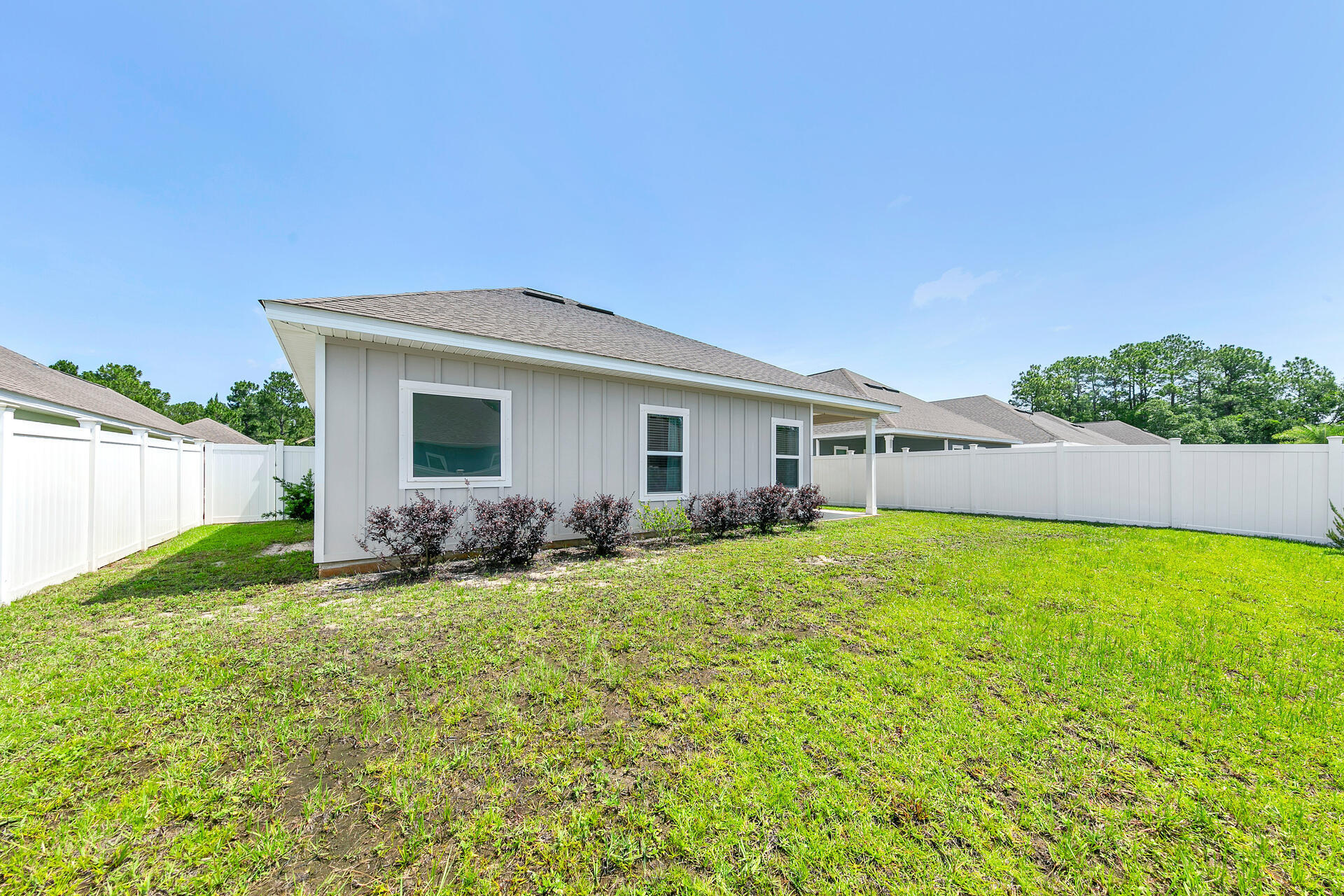 STONEGATE - Residential