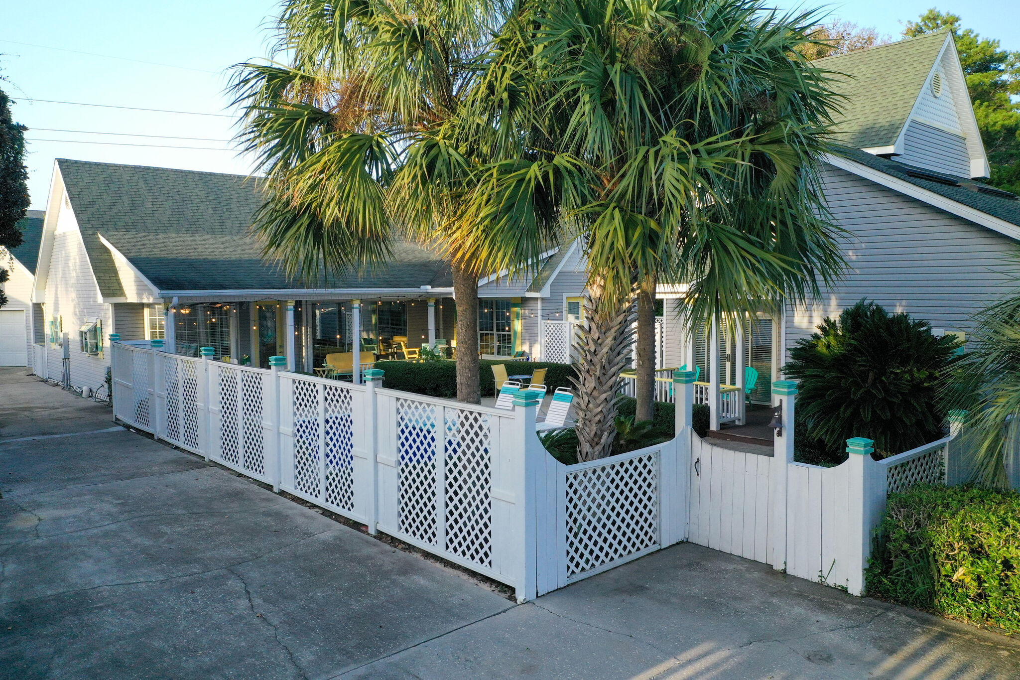 CRYSTAL BEACH - Residential