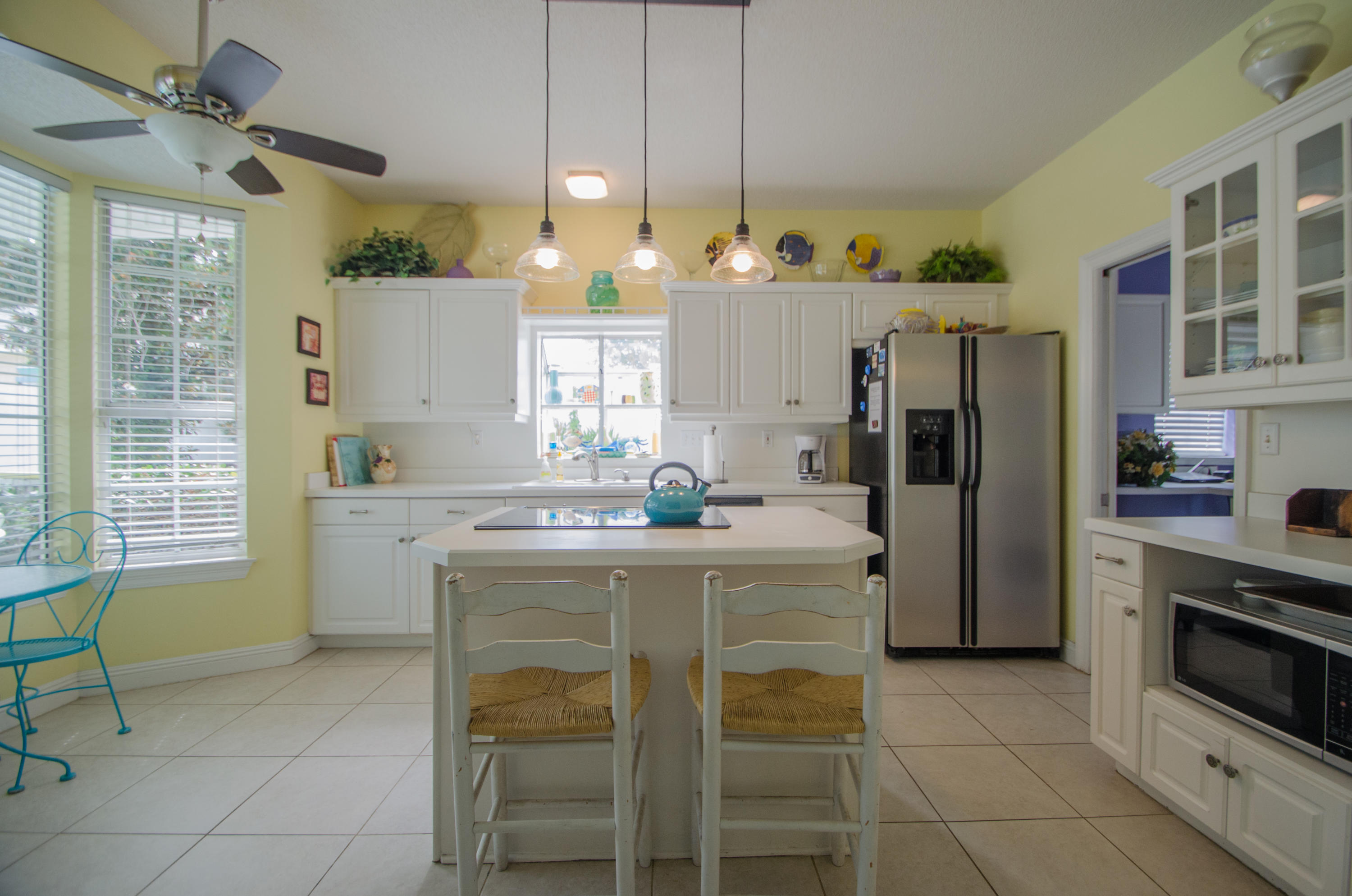 CRYSTAL BEACH - Residential