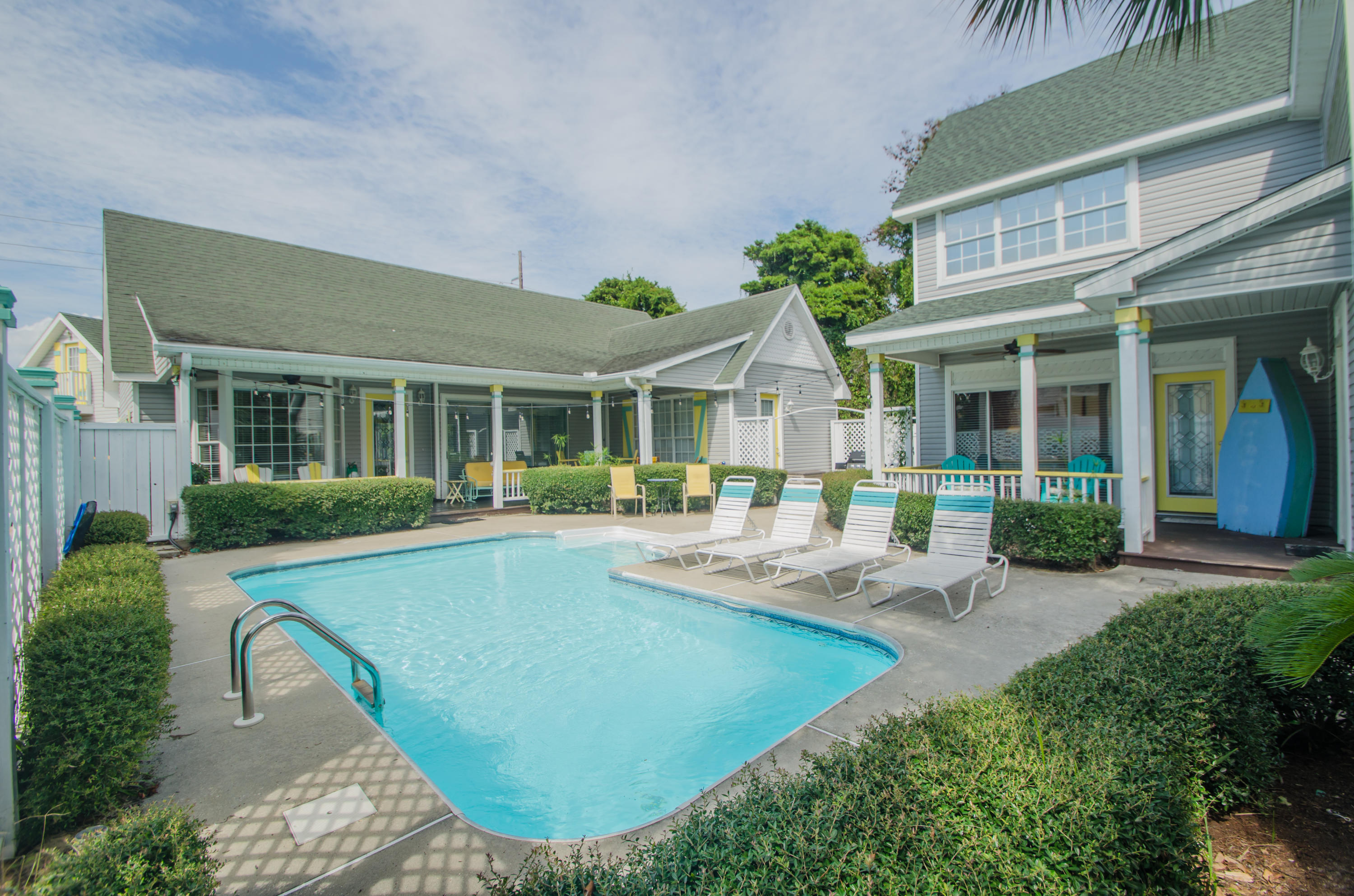 CRYSTAL BEACH - Residential