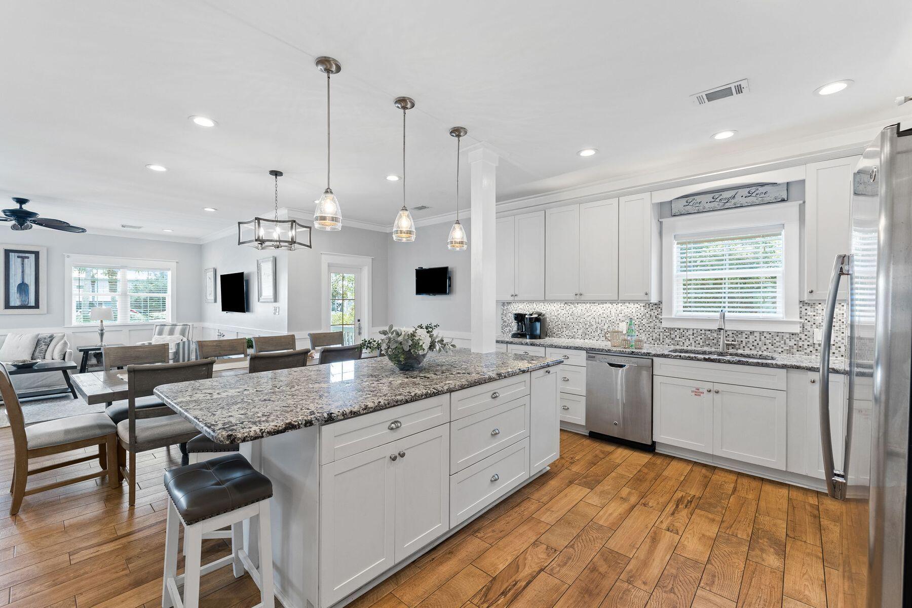 CRYSTAL BEACH - Residential