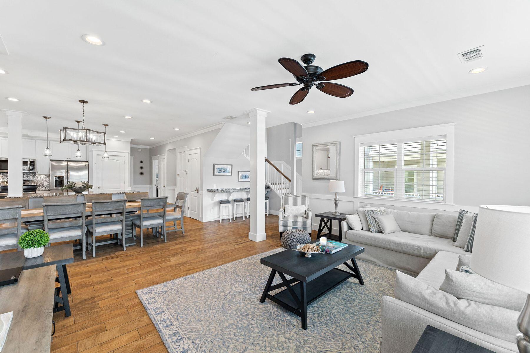 CRYSTAL BEACH - Residential