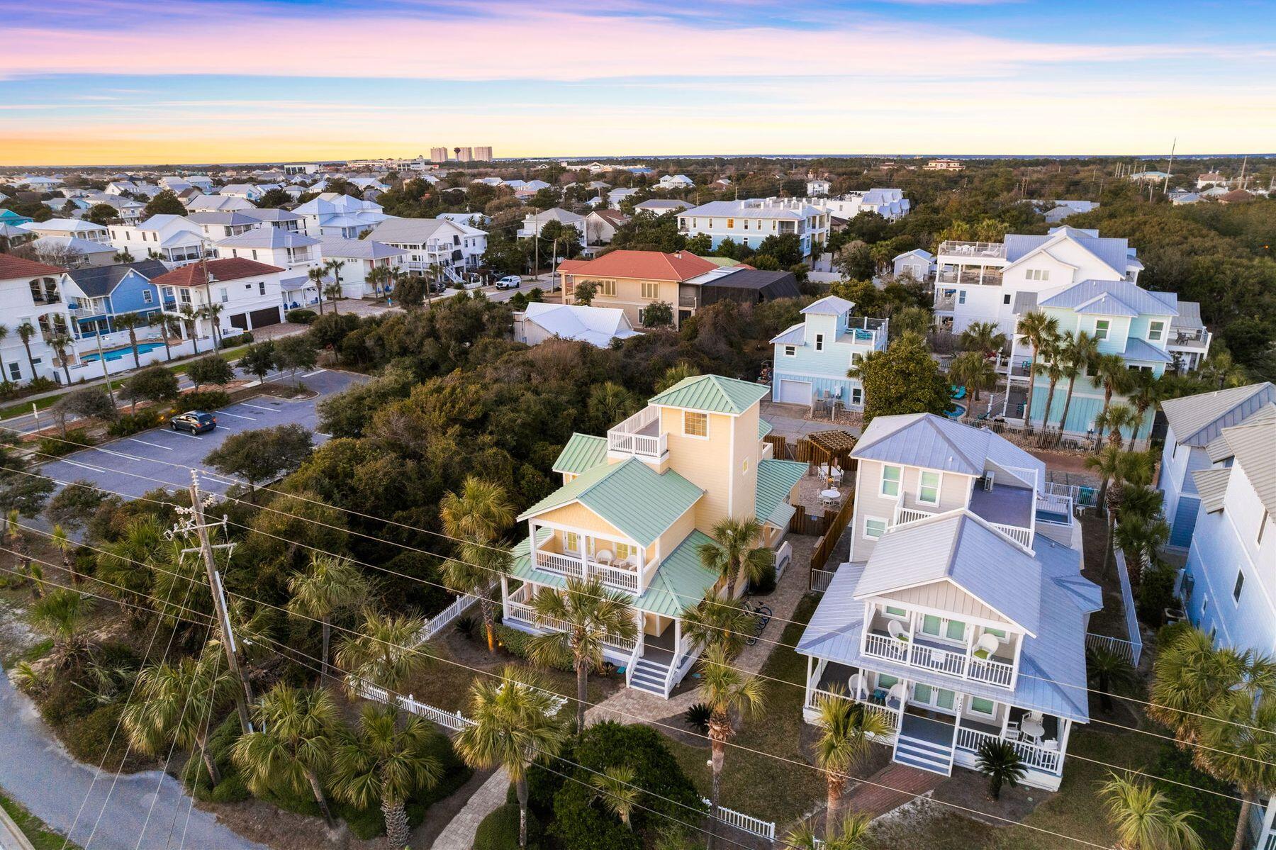 CRYSTAL BEACH - Residential