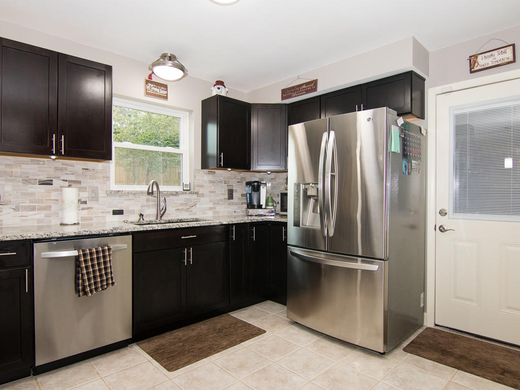 EDGEWATER VILLAGE NORTH - Residential