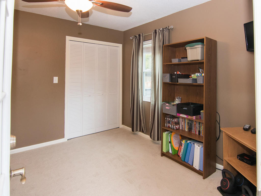 EDGEWATER VILLAGE NORTH - Residential