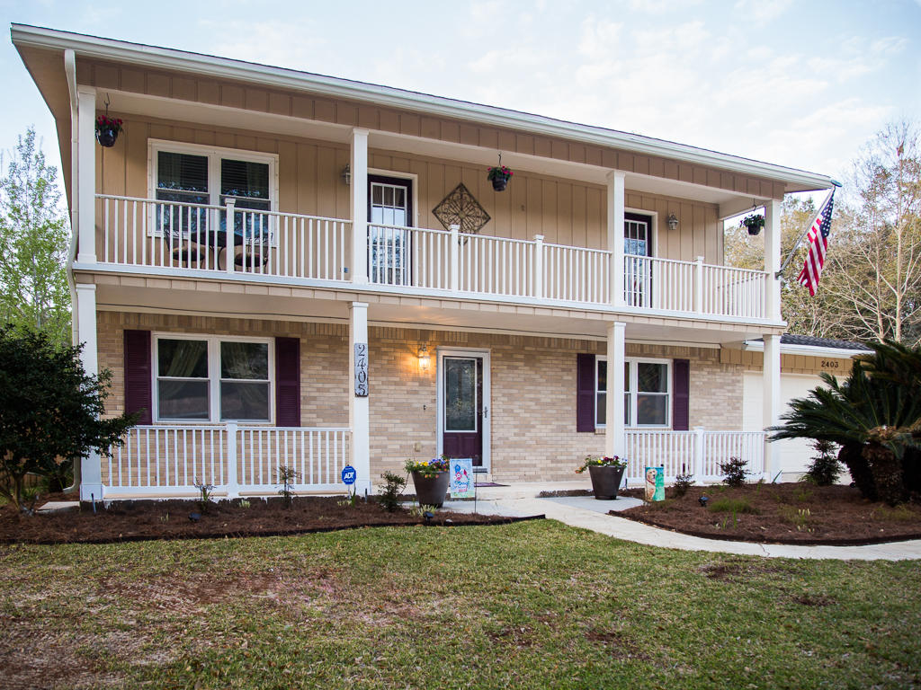 EDGEWATER VILLAGE NORTH - Residential