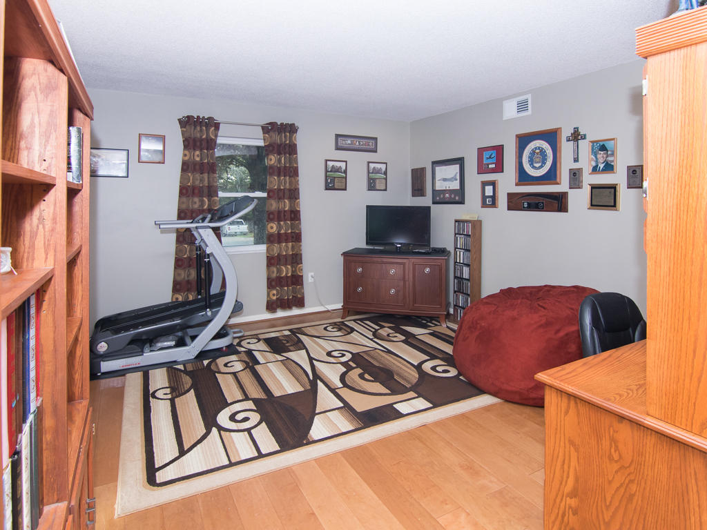 EDGEWATER VILLAGE NORTH - Residential