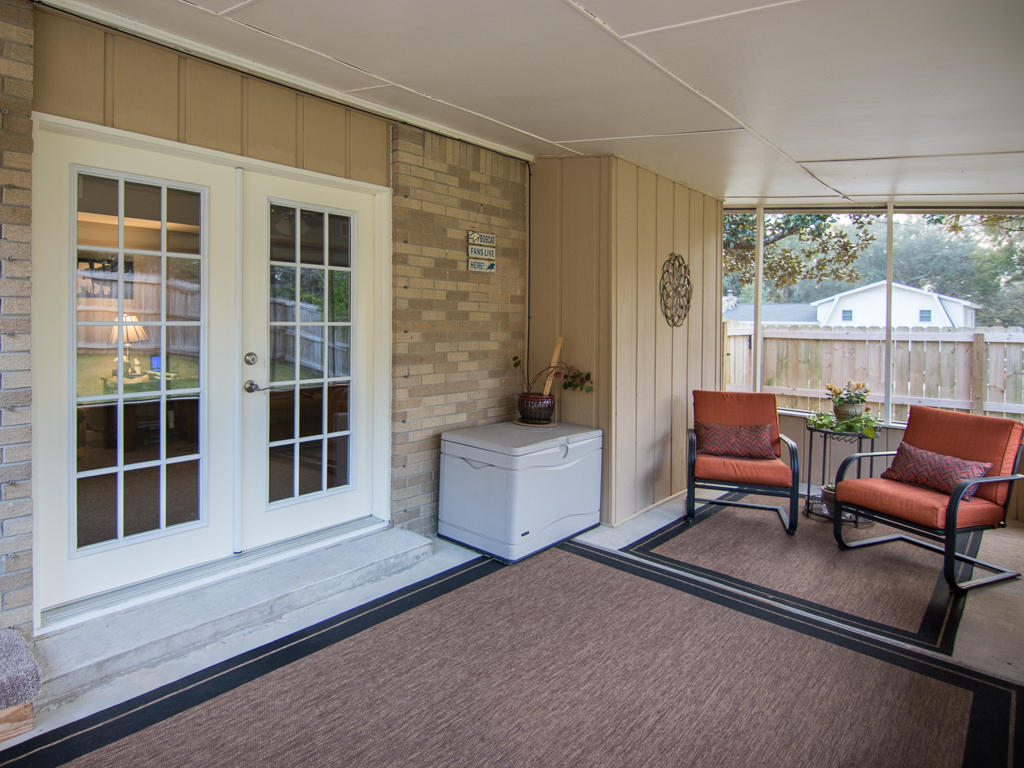 EDGEWATER VILLAGE NORTH - Residential