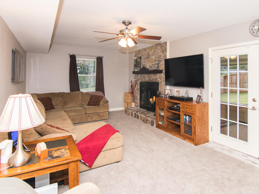 EDGEWATER VILLAGE NORTH - Residential