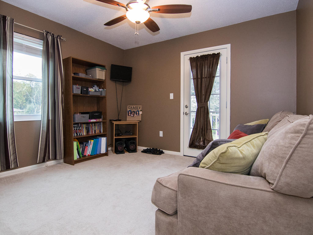 EDGEWATER VILLAGE NORTH - Residential