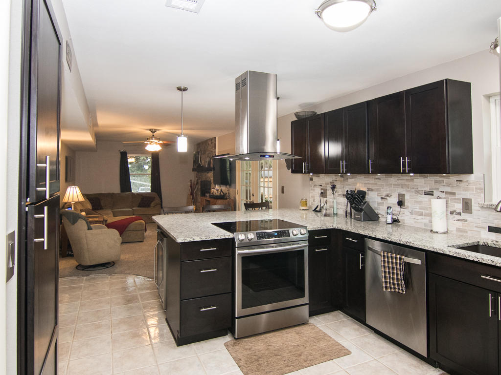 EDGEWATER VILLAGE NORTH - Residential