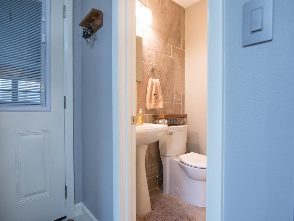 EDGEWATER VILLAGE NORTH - Residential