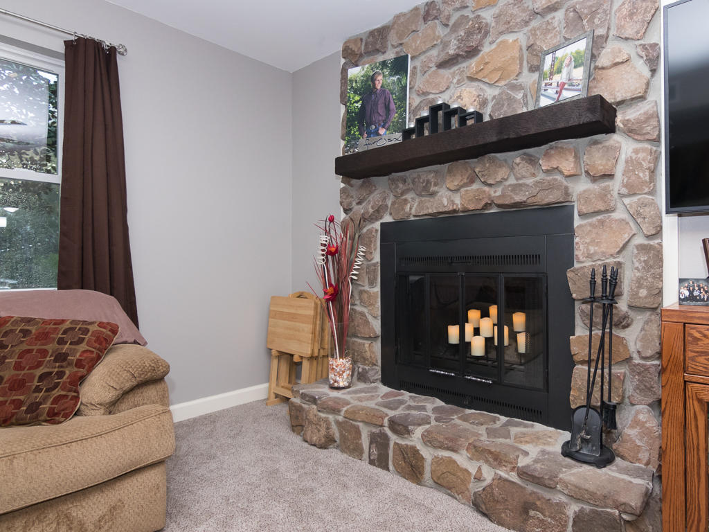 EDGEWATER VILLAGE NORTH - Residential