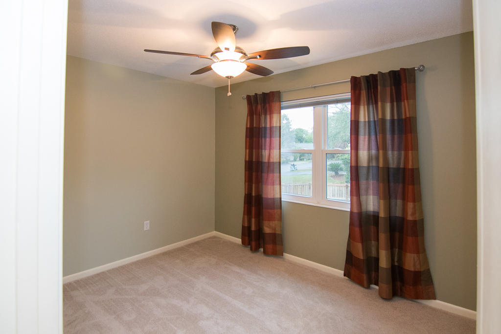 EDGEWATER VILLAGE NORTH - Residential