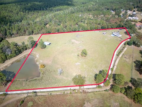 8320 Thames Road Baker FL 32531