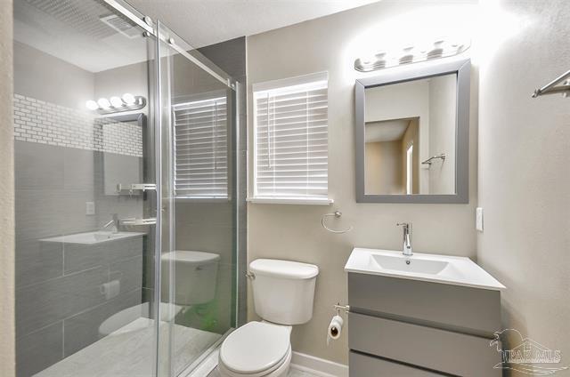 CORAL VILLAGE - Residential Lease