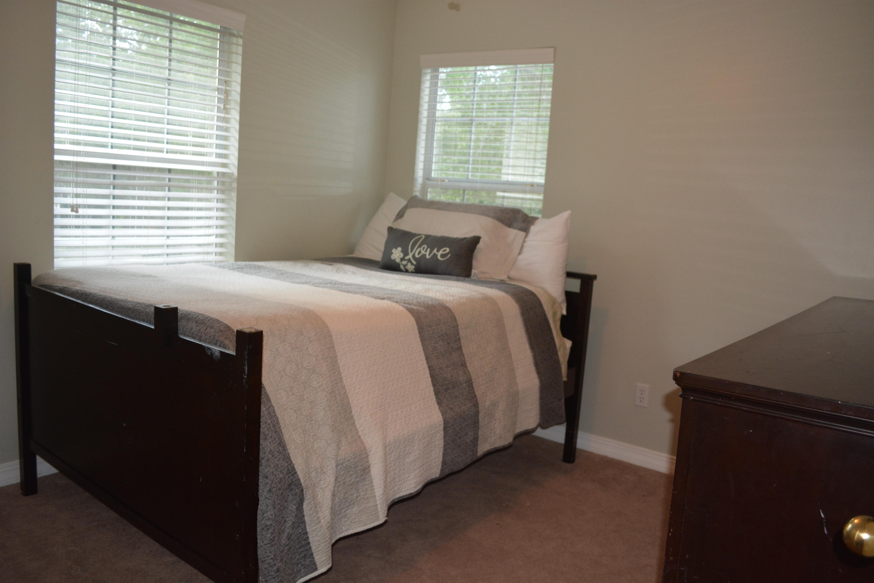 PARKWOOD PLACE AT BLUEWATER BAY - Residential Lease