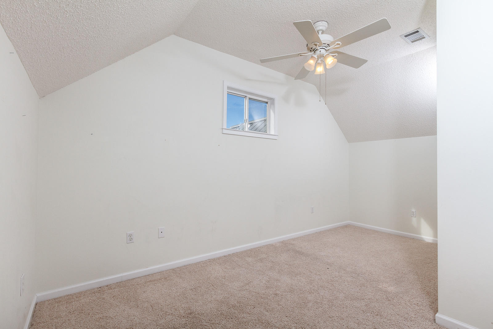 SEA DUNES - Residential