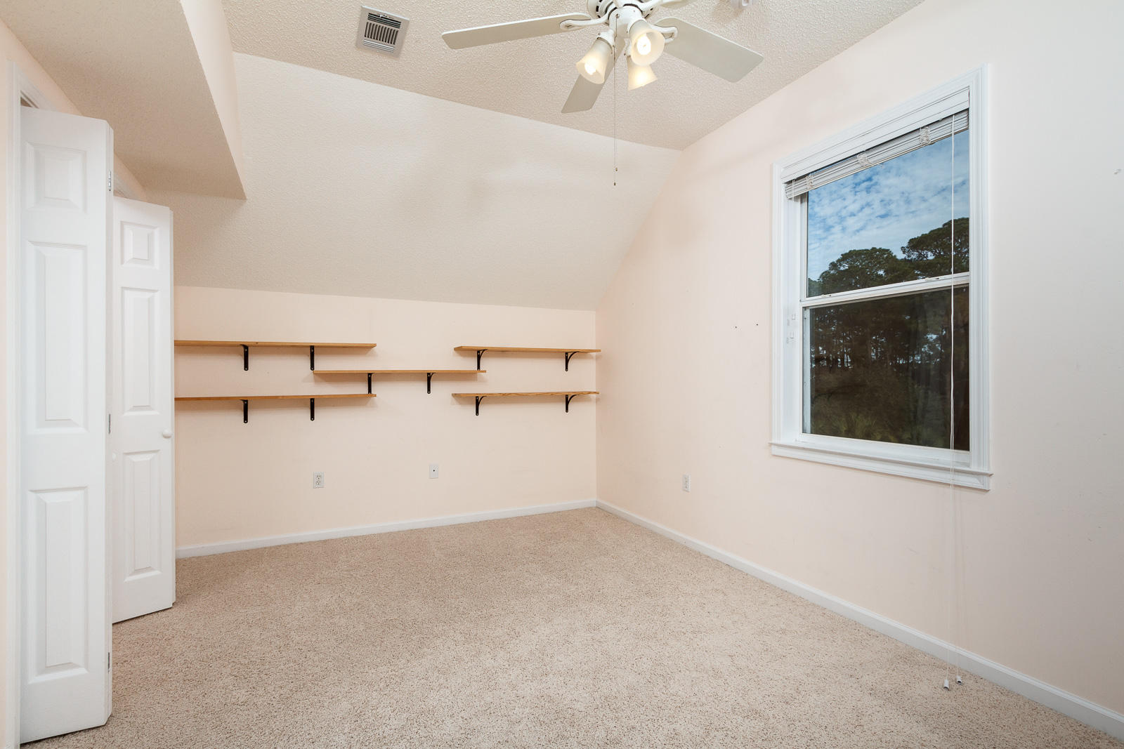 SEA DUNES - Residential