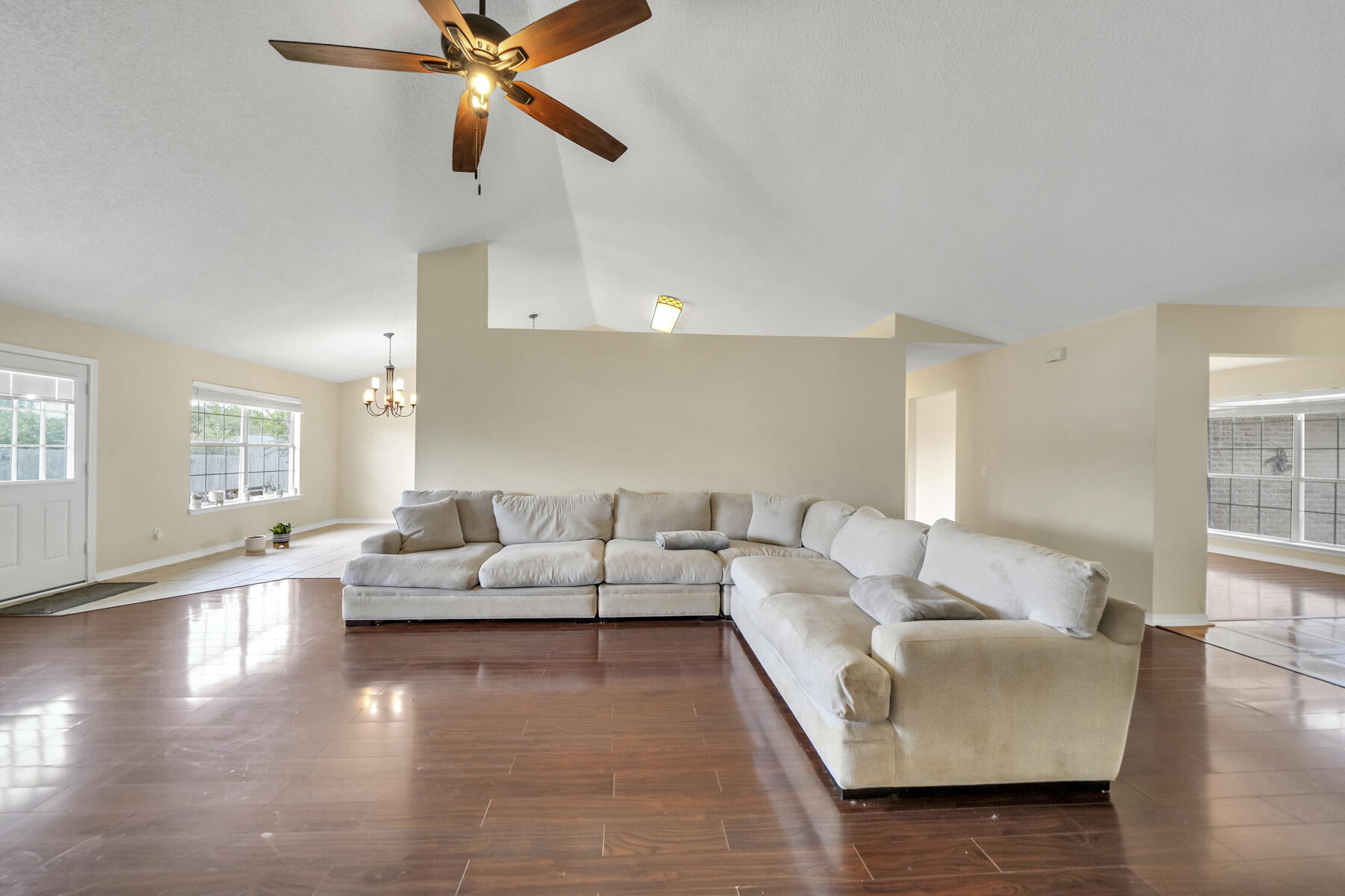 CHEROKEE BEND S/D PH II - Residential