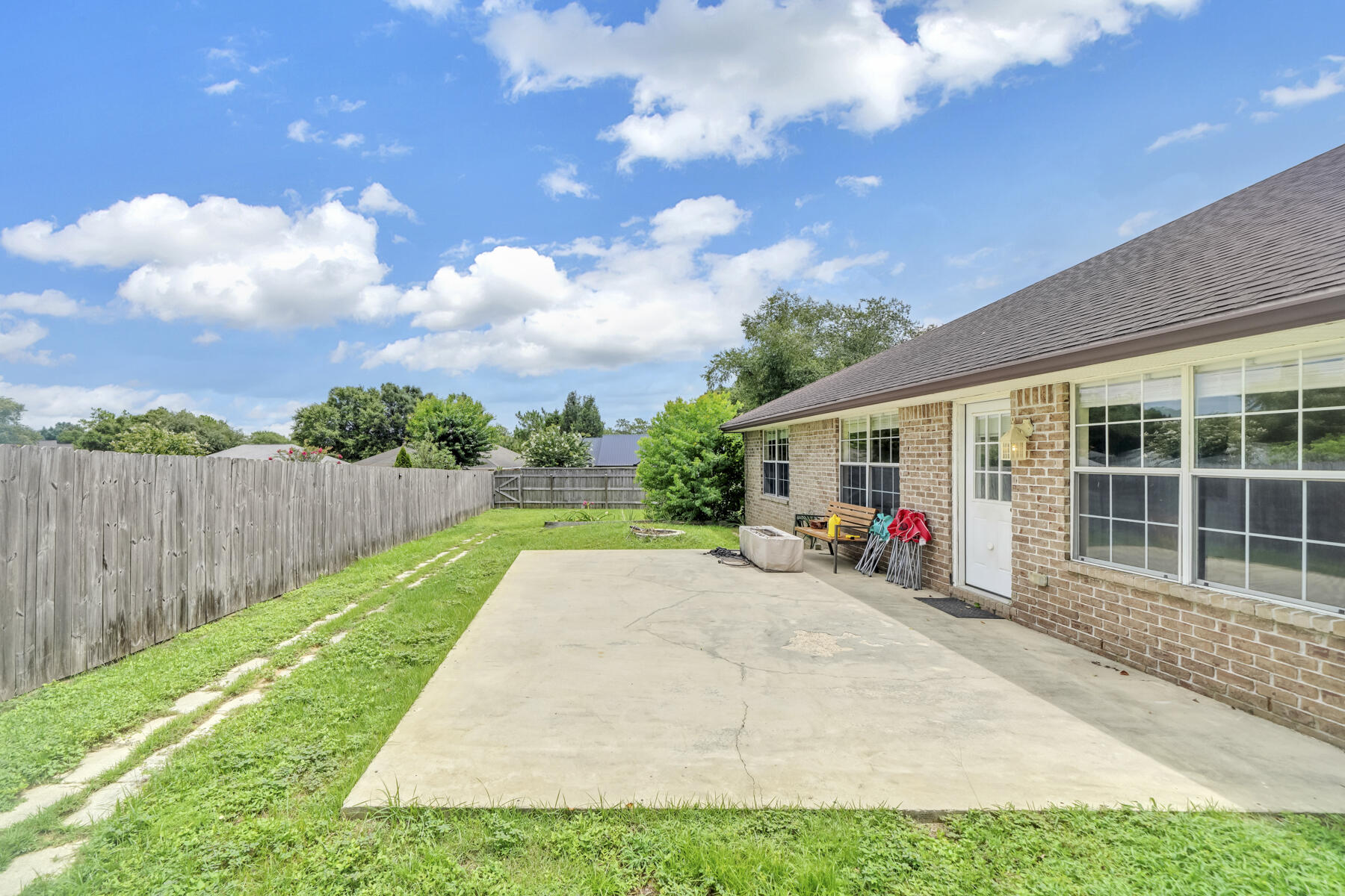 CHEROKEE BEND S/D PH II - Residential
