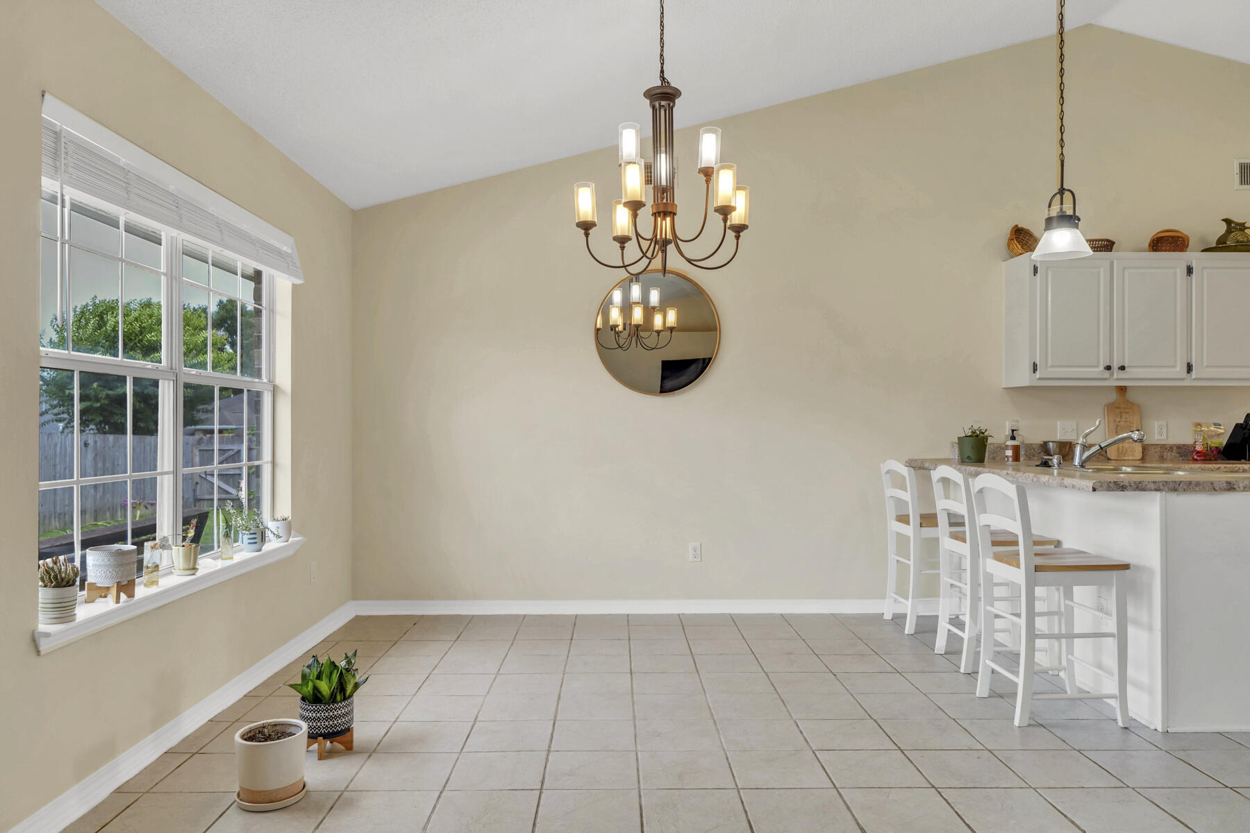 CHEROKEE BEND S/D PH II - Residential