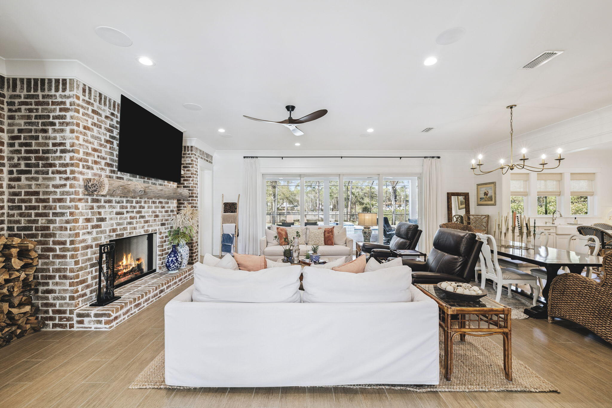 bayou pines - Residential