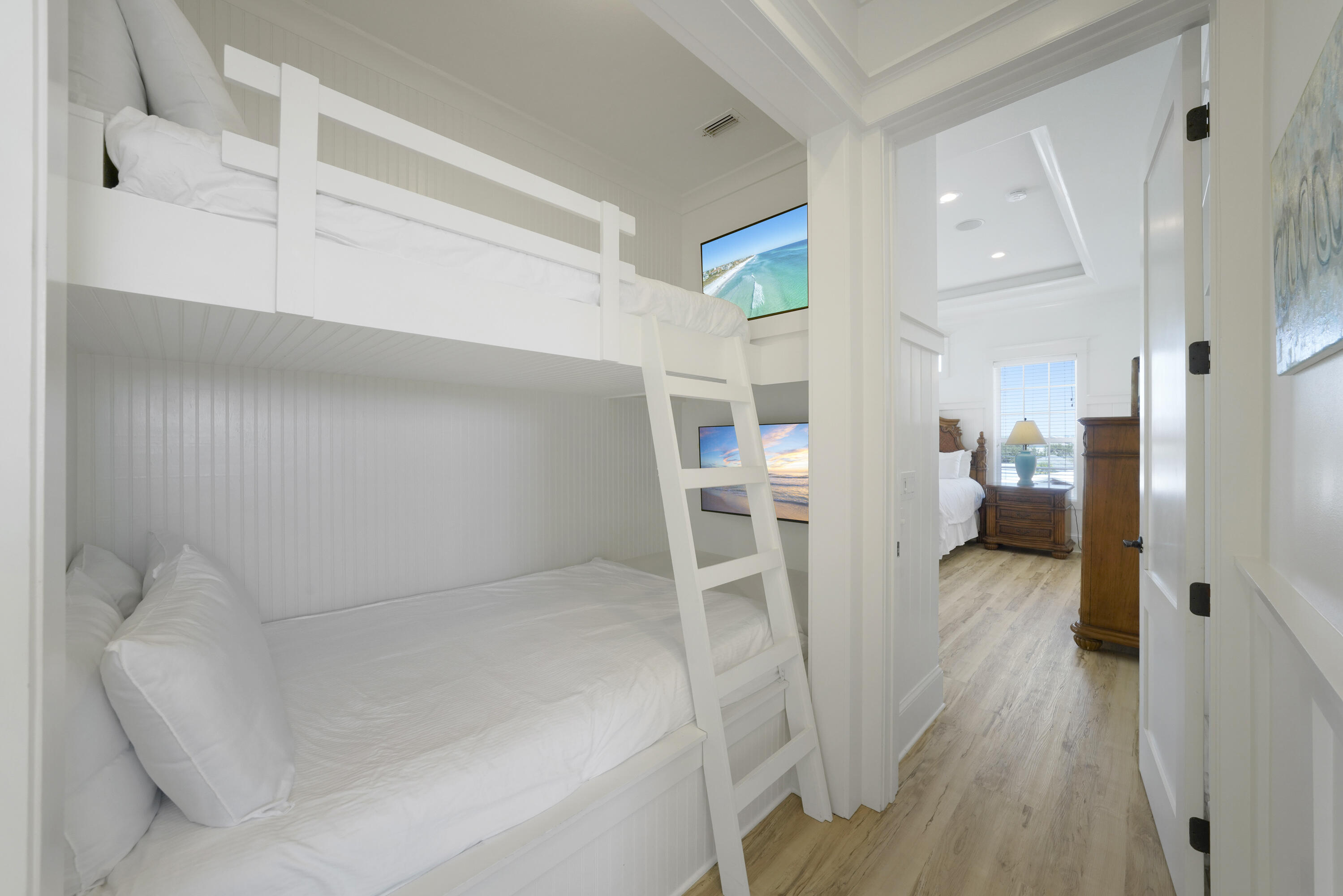 COTTAGES OF MIRAMAR - Residential