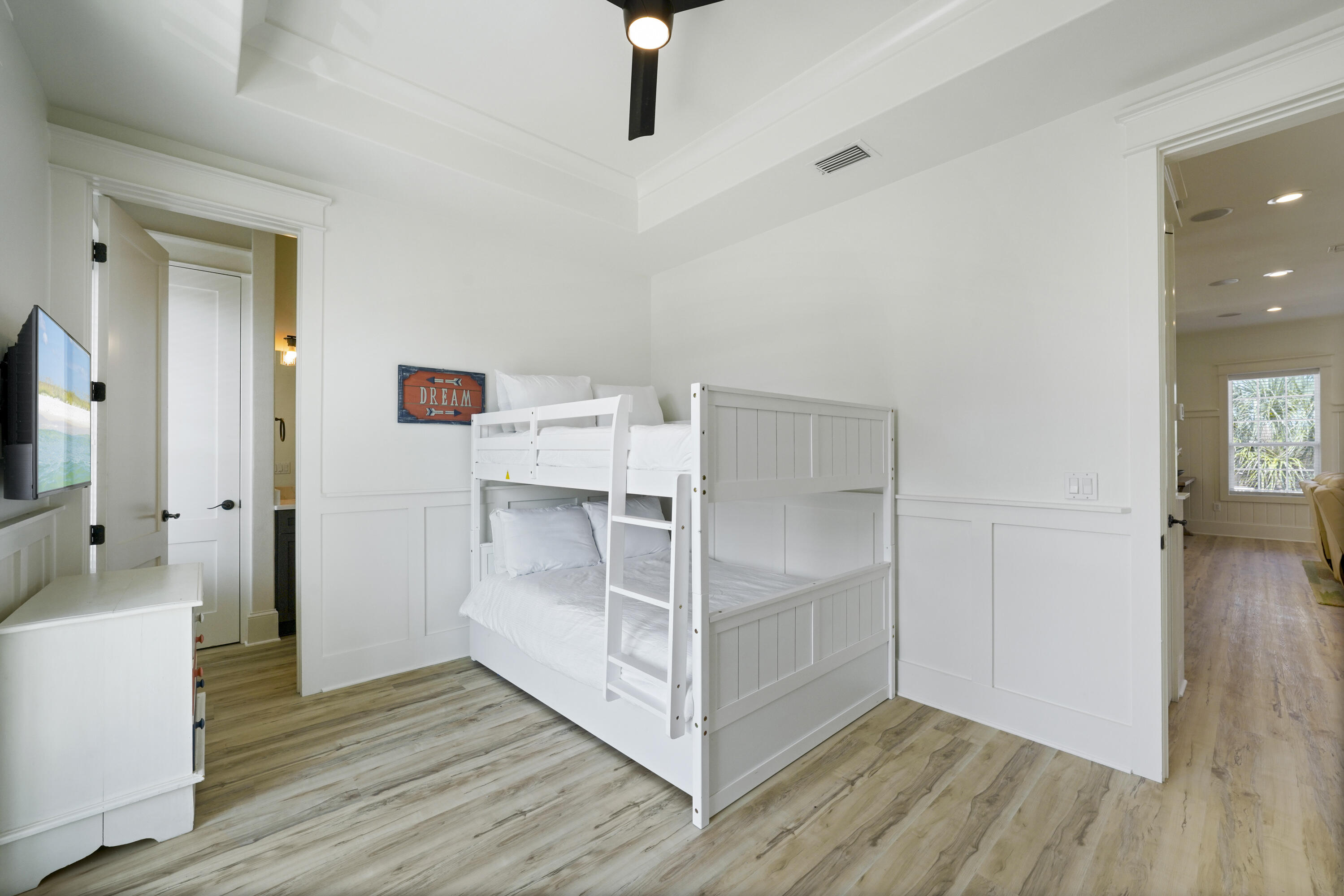 COTTAGES OF MIRAMAR - Residential
