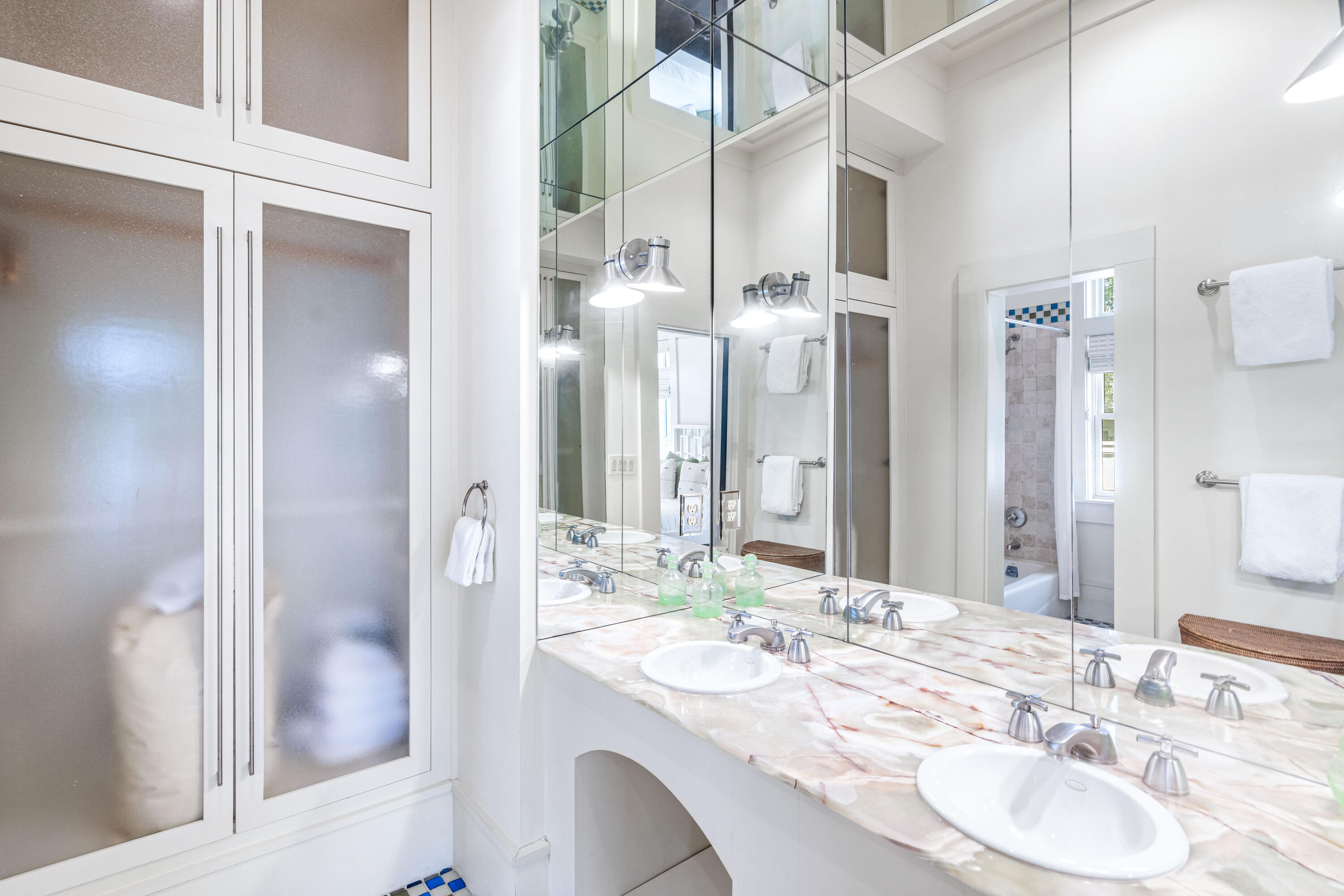 Santa Rosa Beach, Florida 32459, United States, 4 Bedrooms Bedrooms, ,4 BathroomsBathrooms,Residential,Active,56872